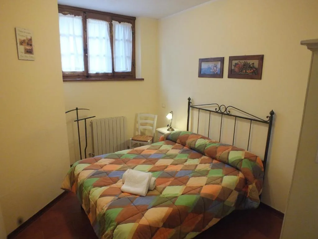Single Room with External Private Bathroom — B&B Casale Virgili