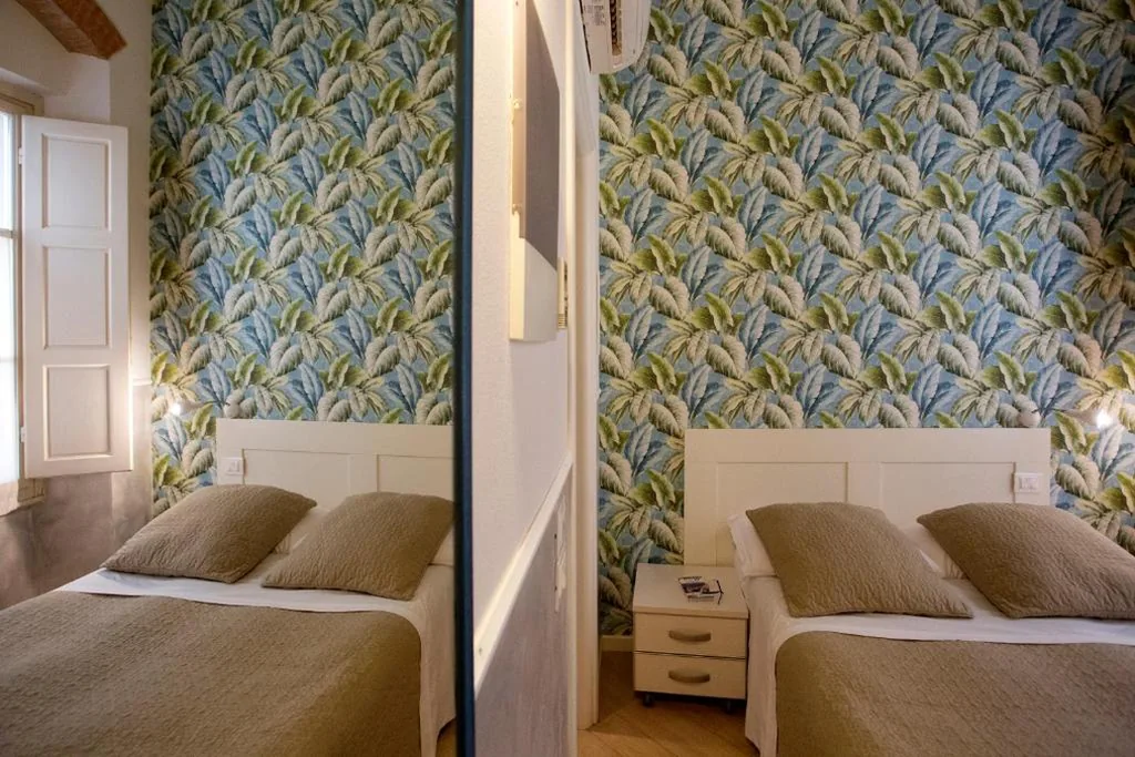 Single Room with External Private Bathroom — Hotel Bencidormi