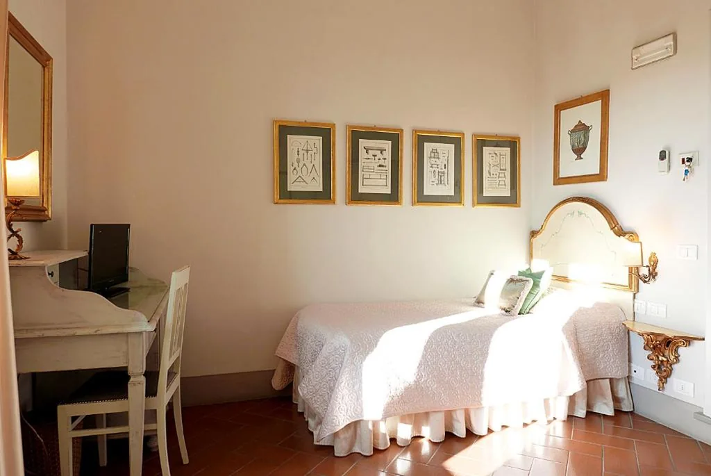 Single Room with View — Relais Cavalcanti Guest House