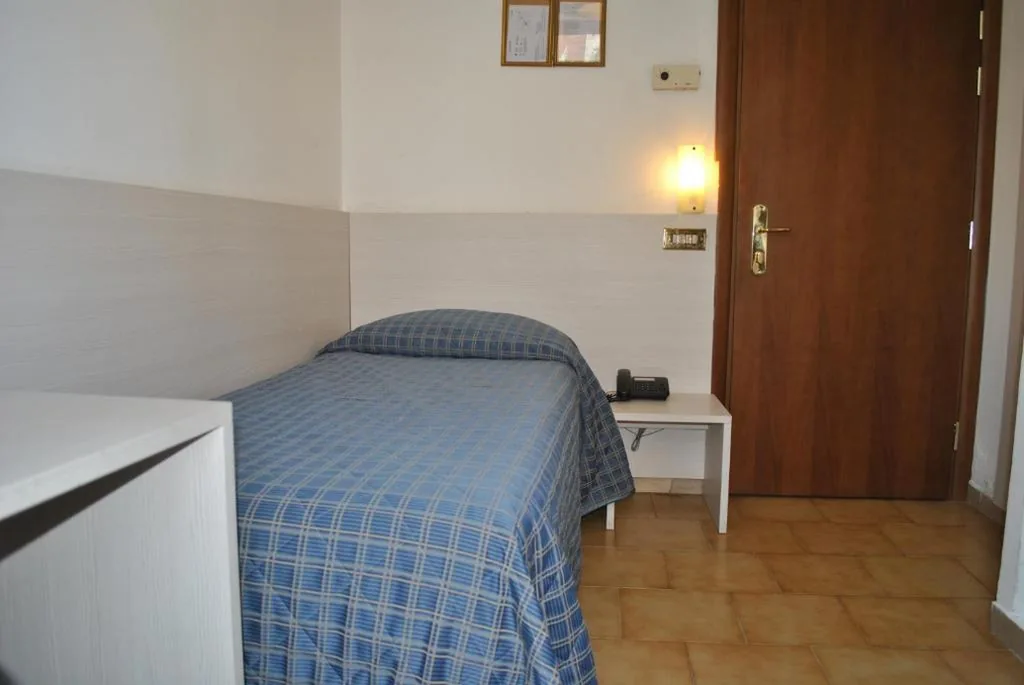 Camera Singola Economy — AUTO PARK Hotel