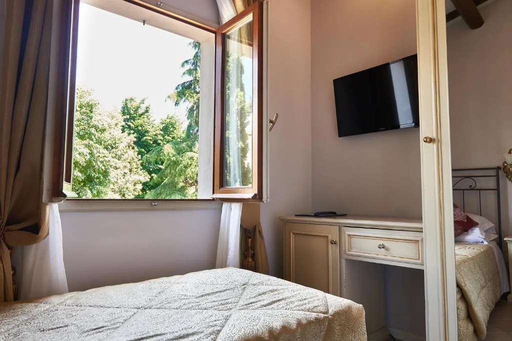 Economy Single Room — Villa Royal