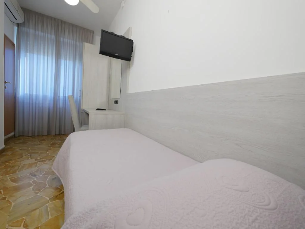 Single Room — Hotel Careggi