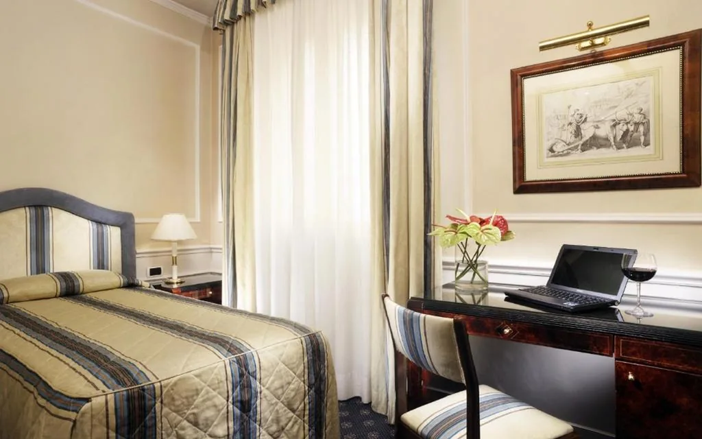 Single Room — Hotel De La Ville
