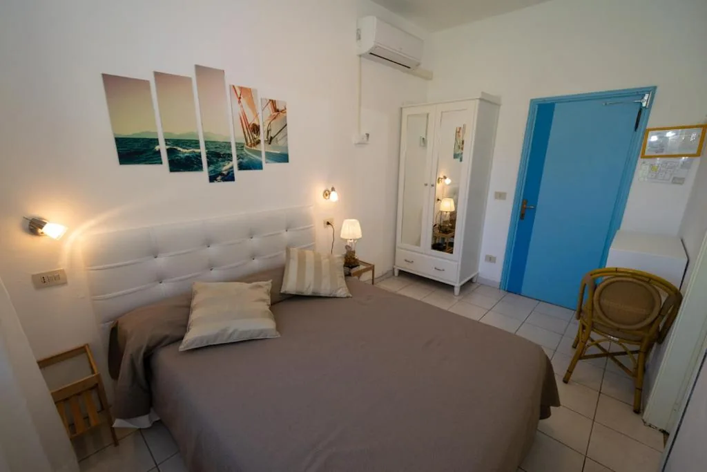 Single Room — Hotel Giardino