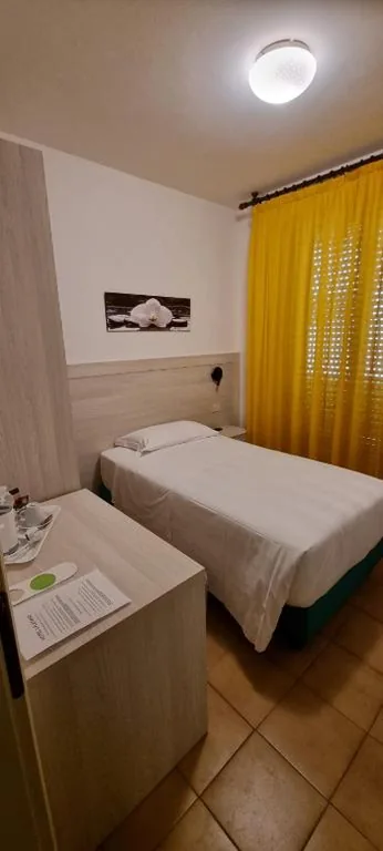 Camera Singola — Hotel I Platani