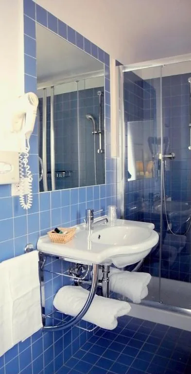 Single Room — Hotel Le Renaie
