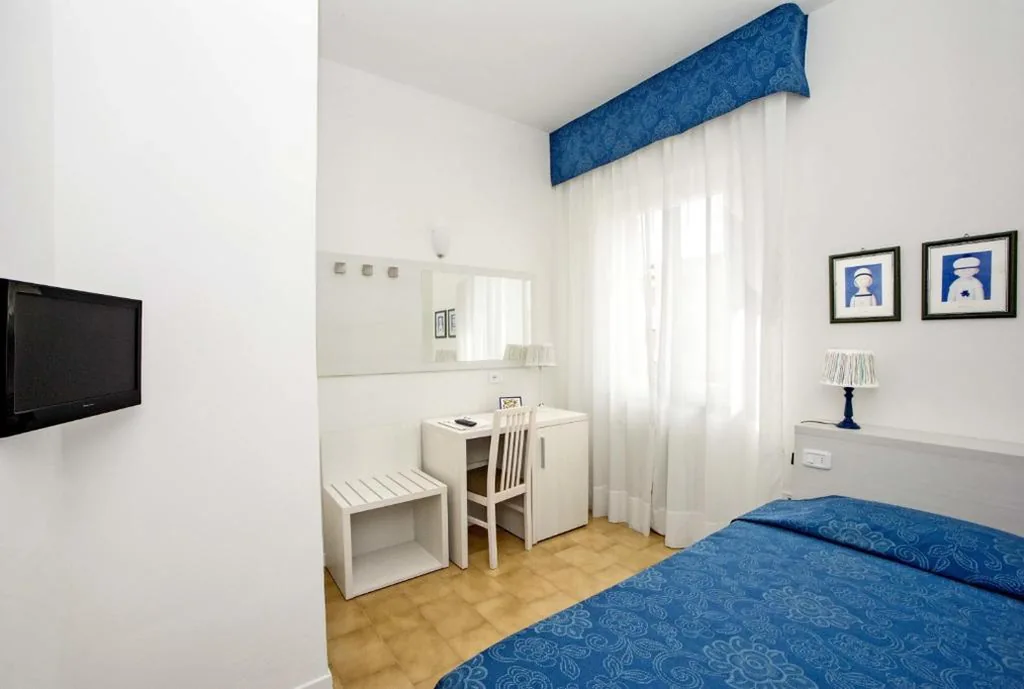 Camera Singola — Hotel Lucerna