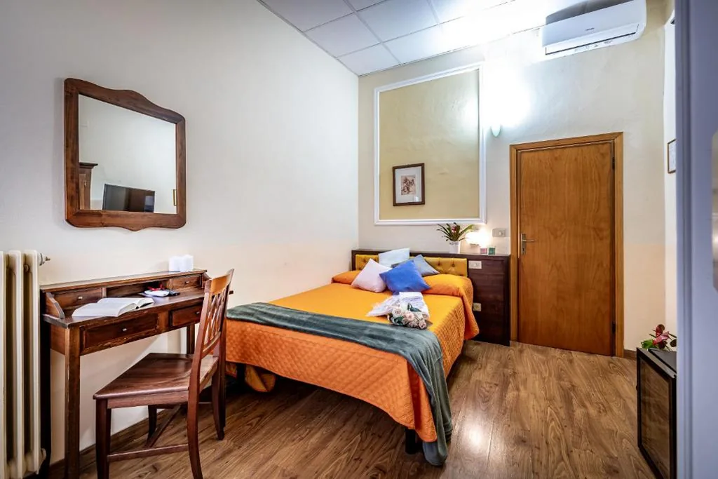 Camera Singola — Hotel Minerva