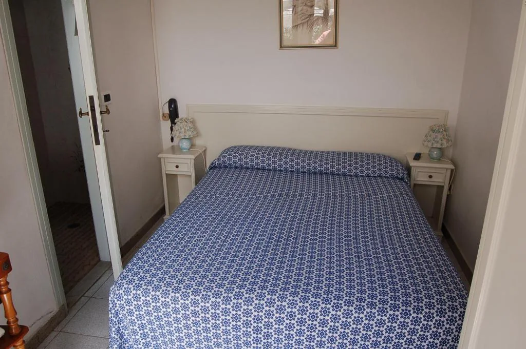 Single Room — Hotel Ondina