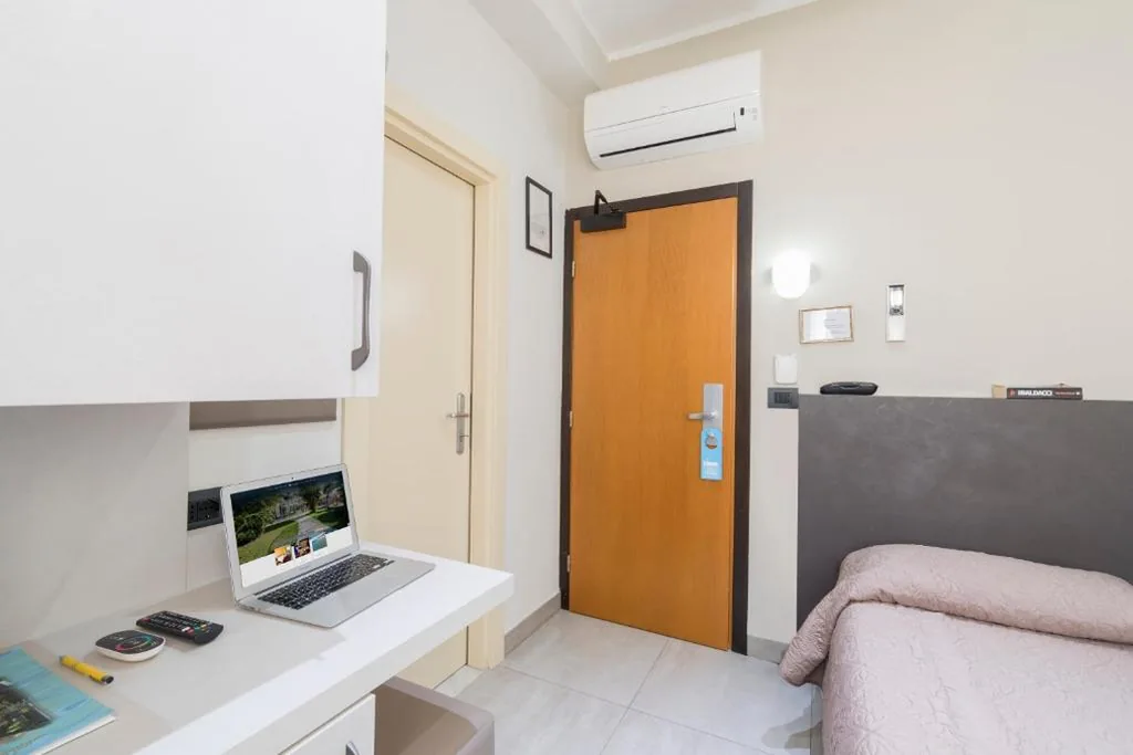 Camera Singola — Hotel Roma
