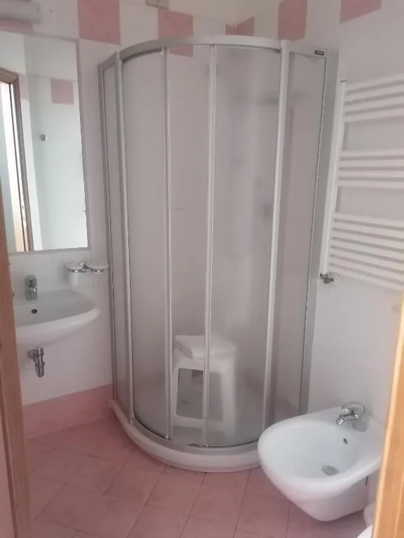 Single Room — Hotel Villa Benvenuti