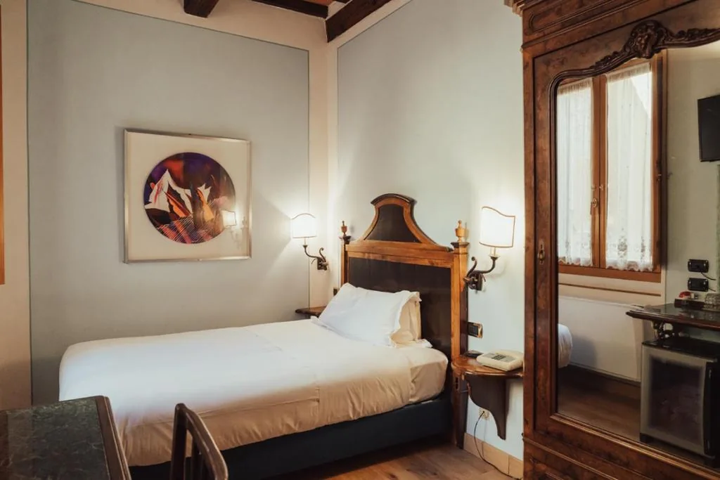 Single Room — II Guelfo Bianco
