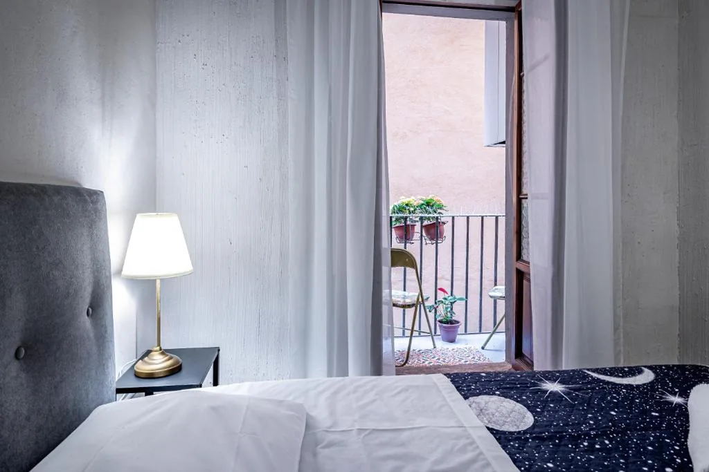 Camera Singola — La Loggia del Porcellino