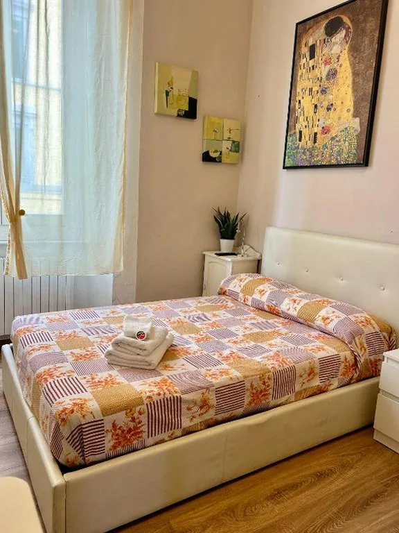 Single Room — La Magnolia