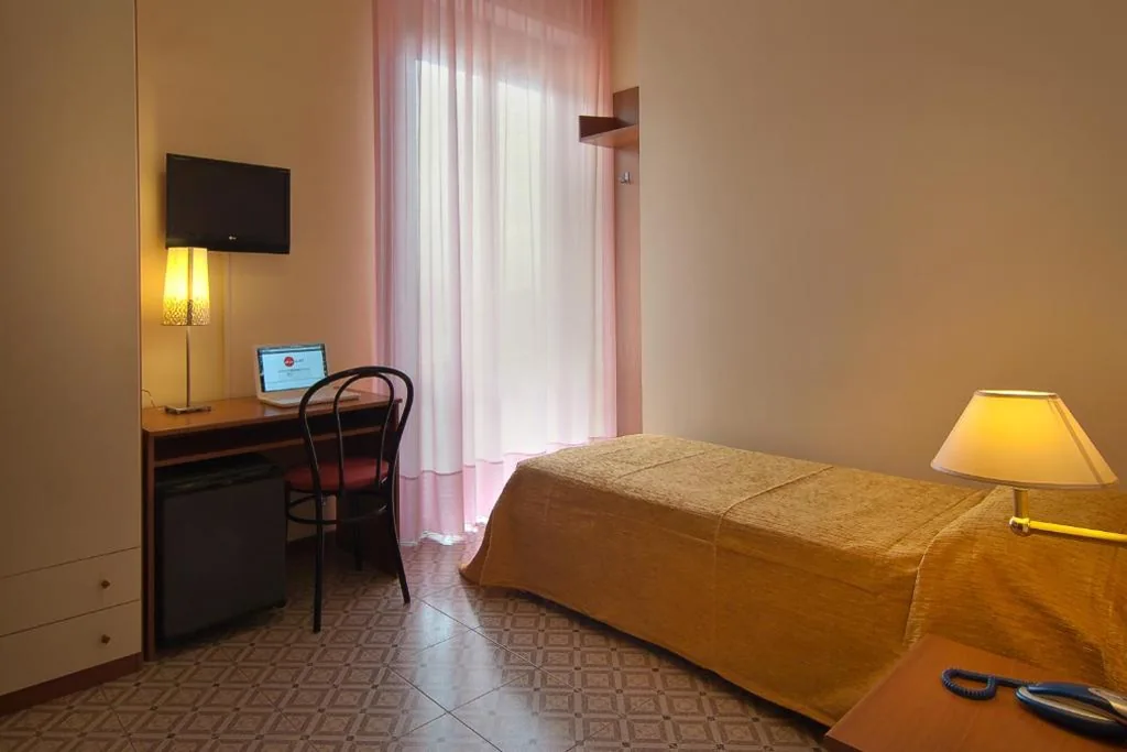 Single Room — Mio Hotel Firenze