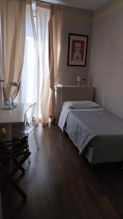Camera Singola Piccola — Albergo Moderno