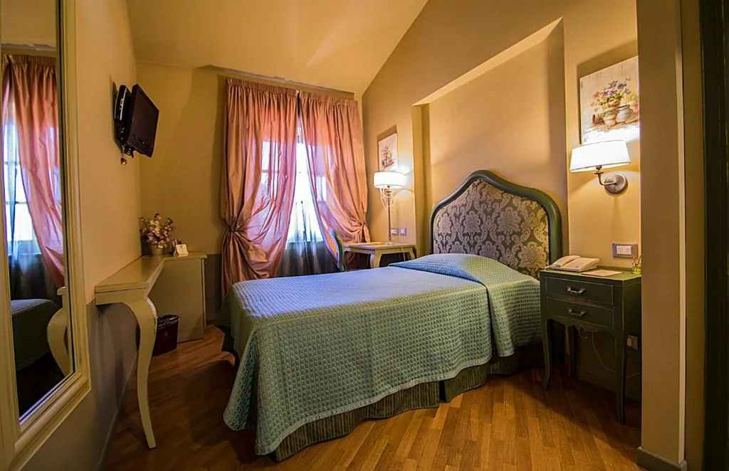 Single Room — San Luca Palace
