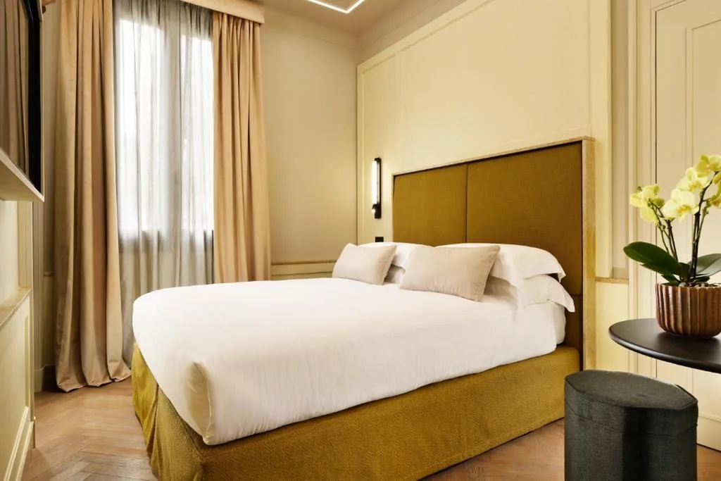 Smart Single Room — Floren Hotel