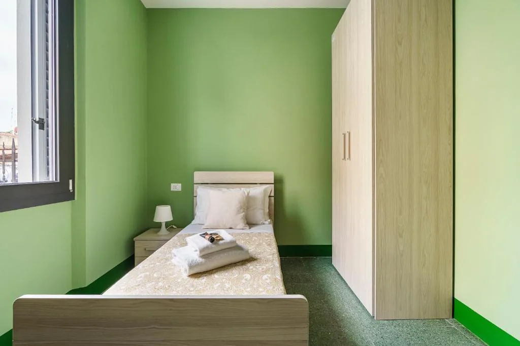 Standard Single Room with Shared Bathroom — B&B Spezieria By San Firenze Collection