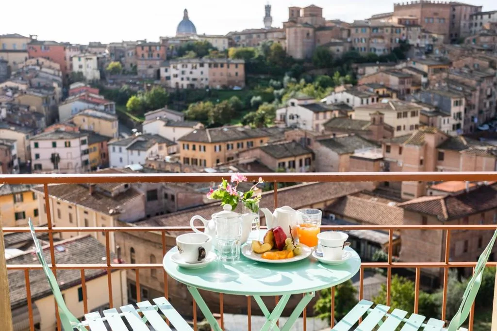 Camera Singola Standard con Vista Città — Hotel Minerva