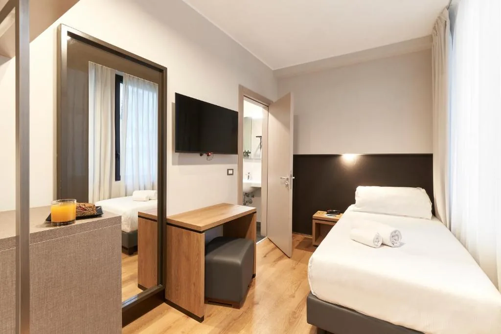 Camera Singola Standard — Hotel Leonardo da Vinci