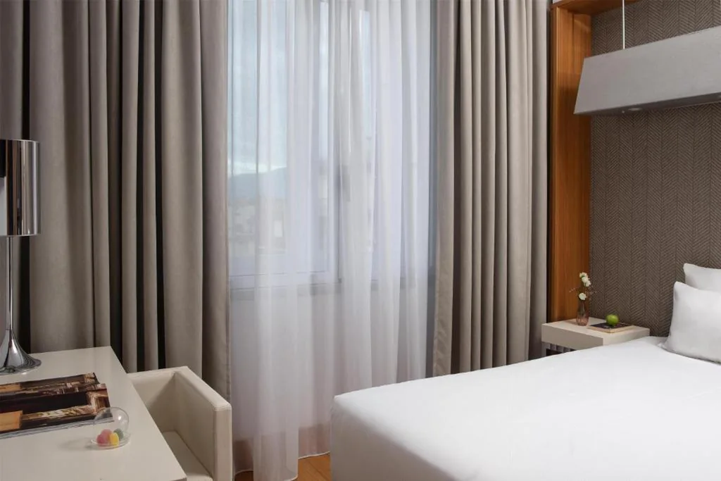 Standard Single Room — NH Pisa