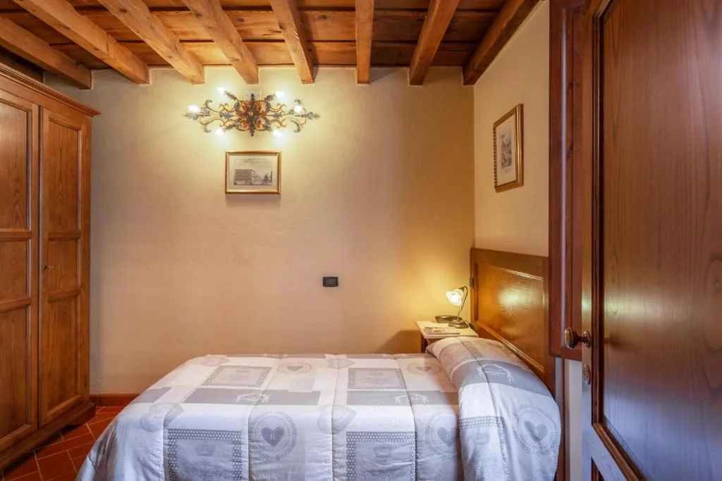 Standard Single Room — Palazzo Graziani
