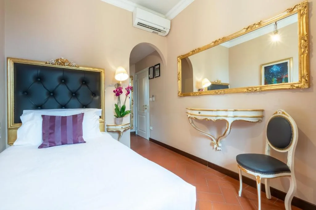 Superior Single Room — Art Hotel Villa Agape – Place of Charme