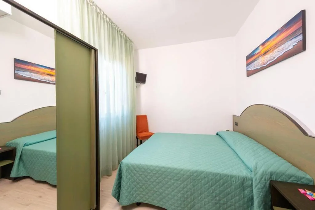 Superior Single Room — Hotel Sirena