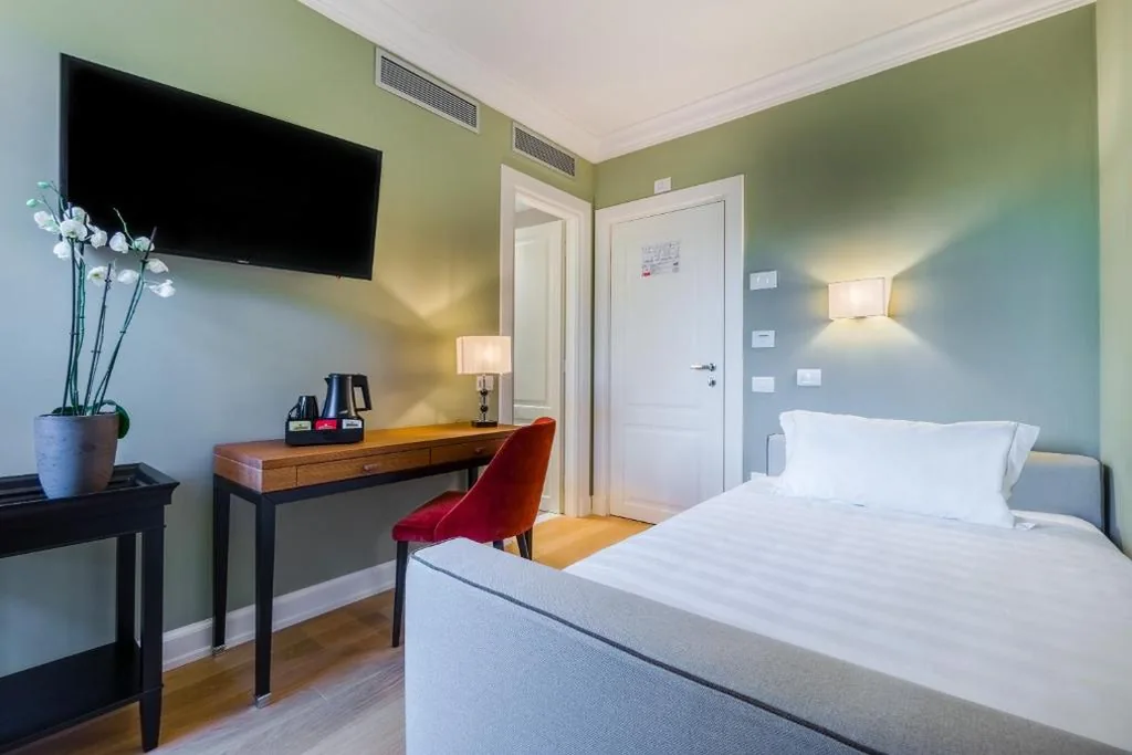 Single Room — Villa Neroli – Place of Charme