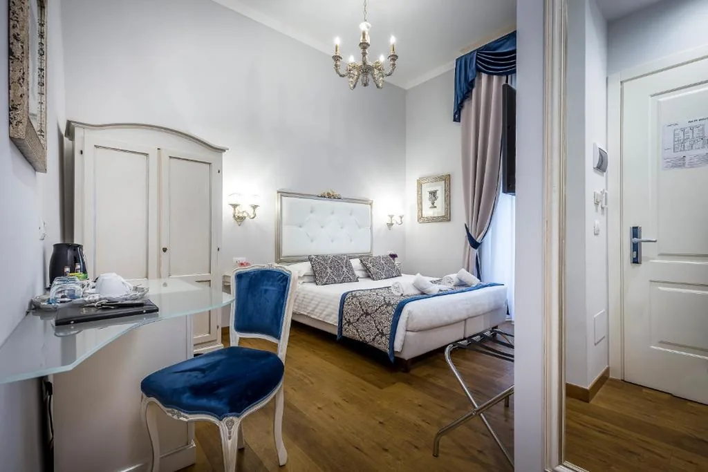 Standard Double or Twin Room — B&B La Terrazza Sul Duomo