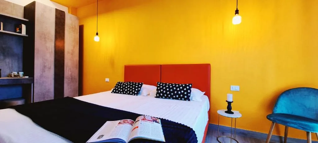 Standard Double or Twin Room — B&B Lorena Suites