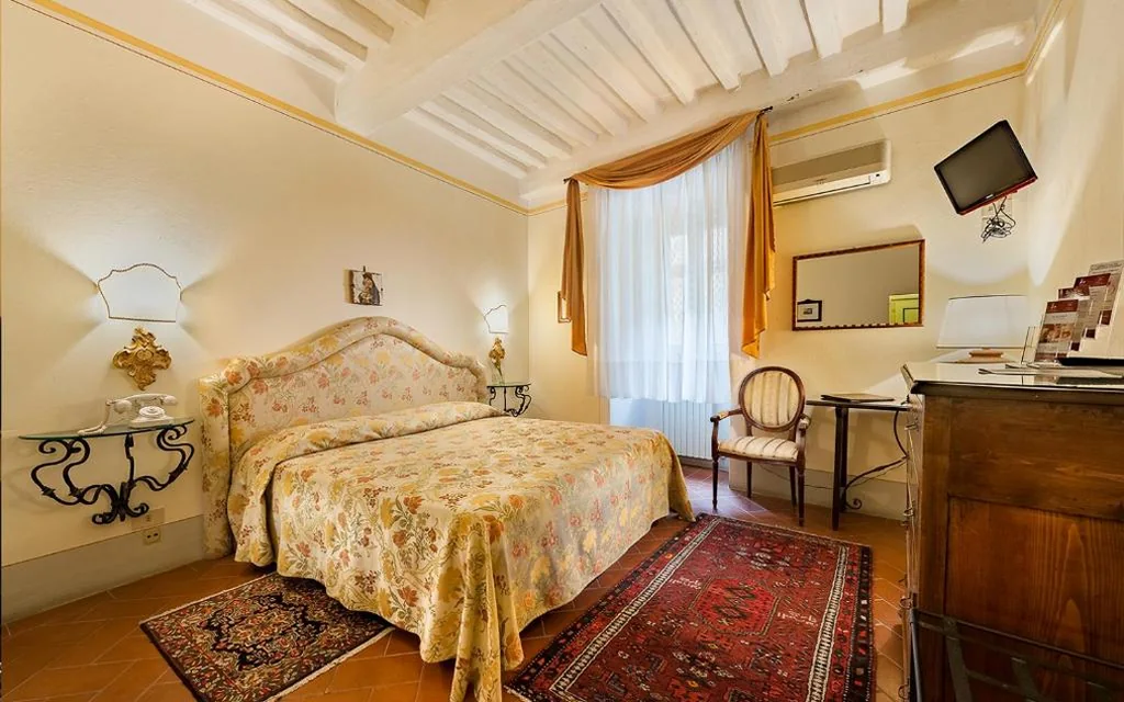 Standard Double or Twin Room — B&B Piccolo Hotel