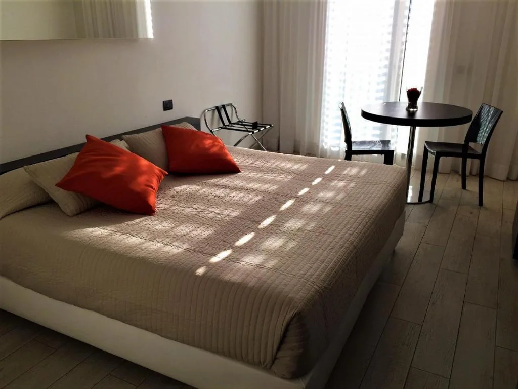 Standard Double or Twin Room — Blue Shades Hotel