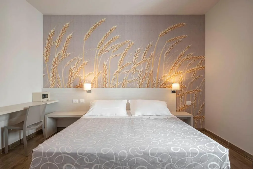 Standard Double or Twin Room — Hotel La Pineta