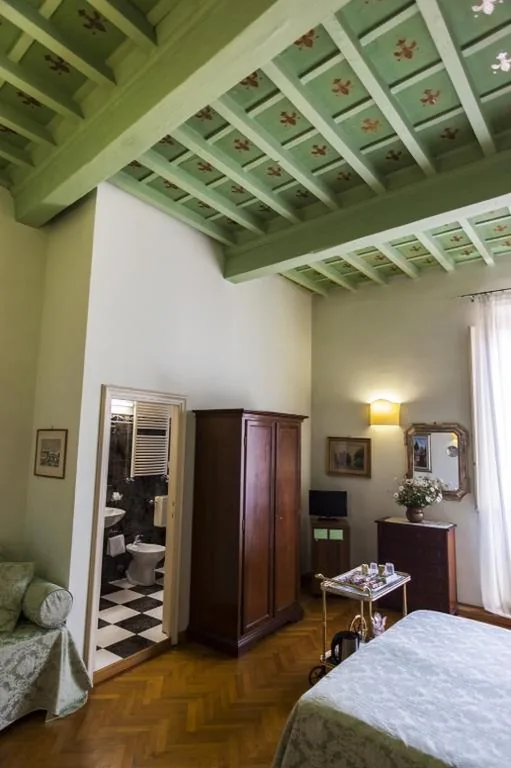 Standard Double or Twin Room — Soggiorno Antica Torre