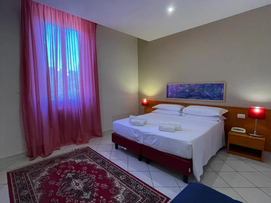 Camera Superior Doppia con Letti Singoli — Hotel Leopolda