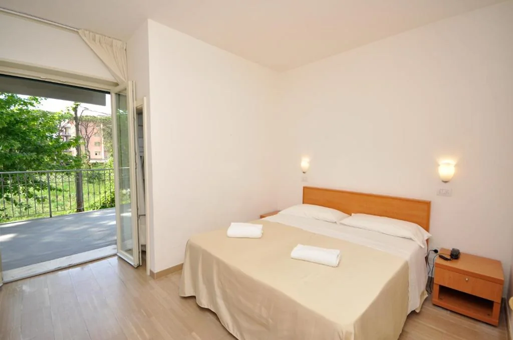 Camera Superior Matrimoniale/Doppia con Letti Singoli con Terrazza — Hotel Airone