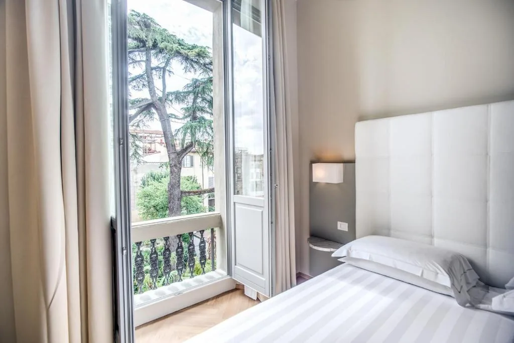 Camera Superior Matrimoniale/Doppia con Letti Singoli con Vista Giardino — Hotel Ariele