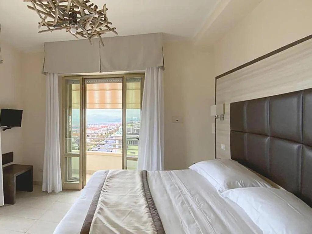 Camera Superior Matrimoniale/Doppia con Letti Singoli con Vista Mare — Hotel Capri & Residence