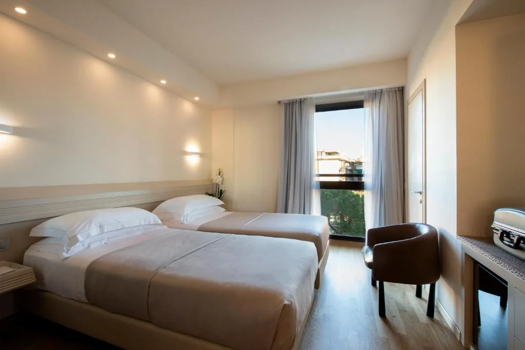 Superior Double or Twin Room — Hotel Grifone Firenze – Meetings & Spa