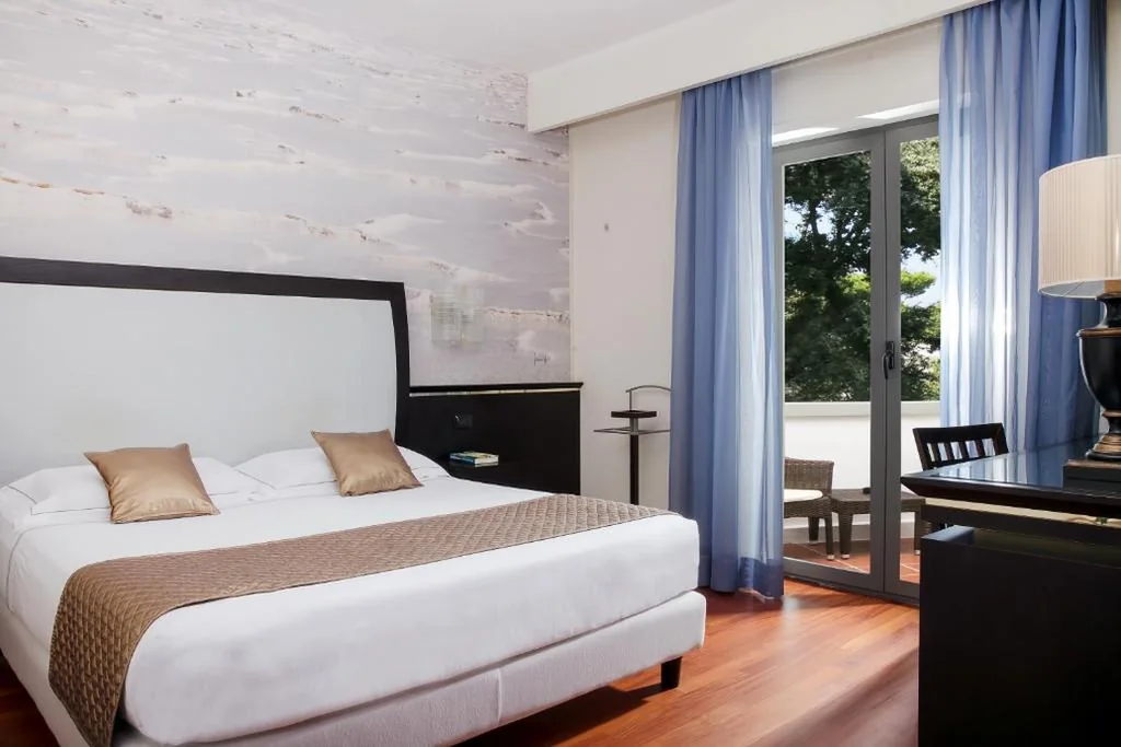 Camera Superior Matrimoniale/Doppia con Letti Singoli — Hotel St.Mauritius