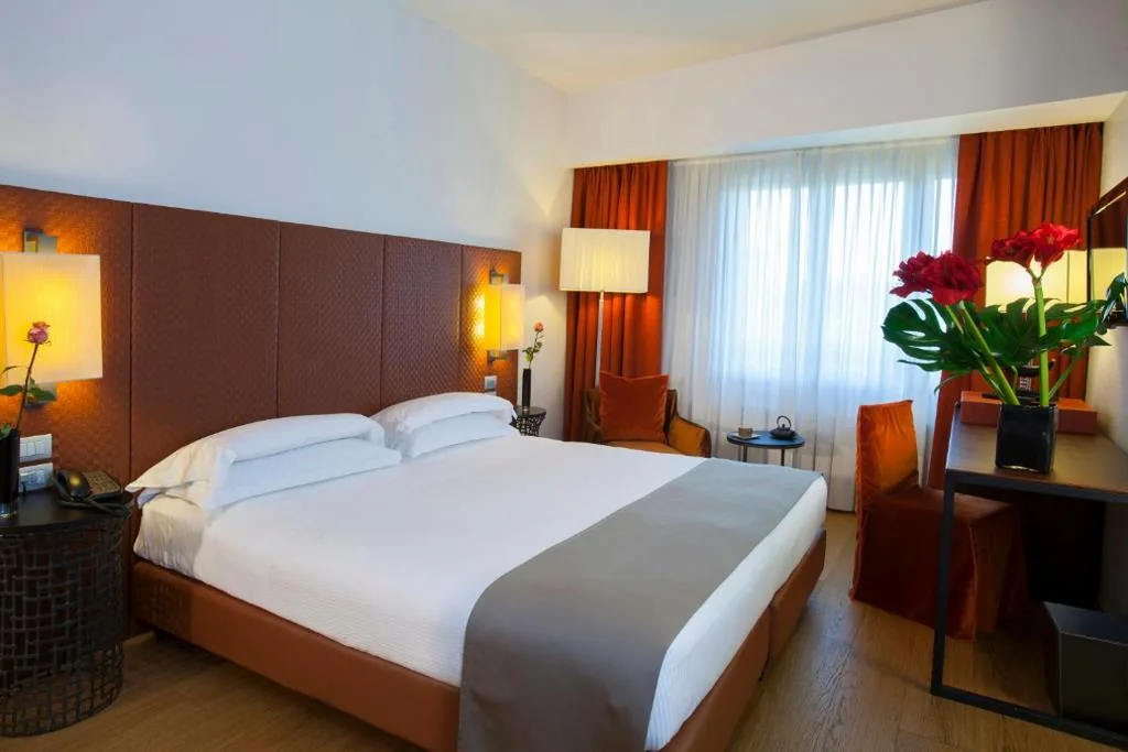 Superior Double or Twin Room — Starhotels Michelangelo Florence