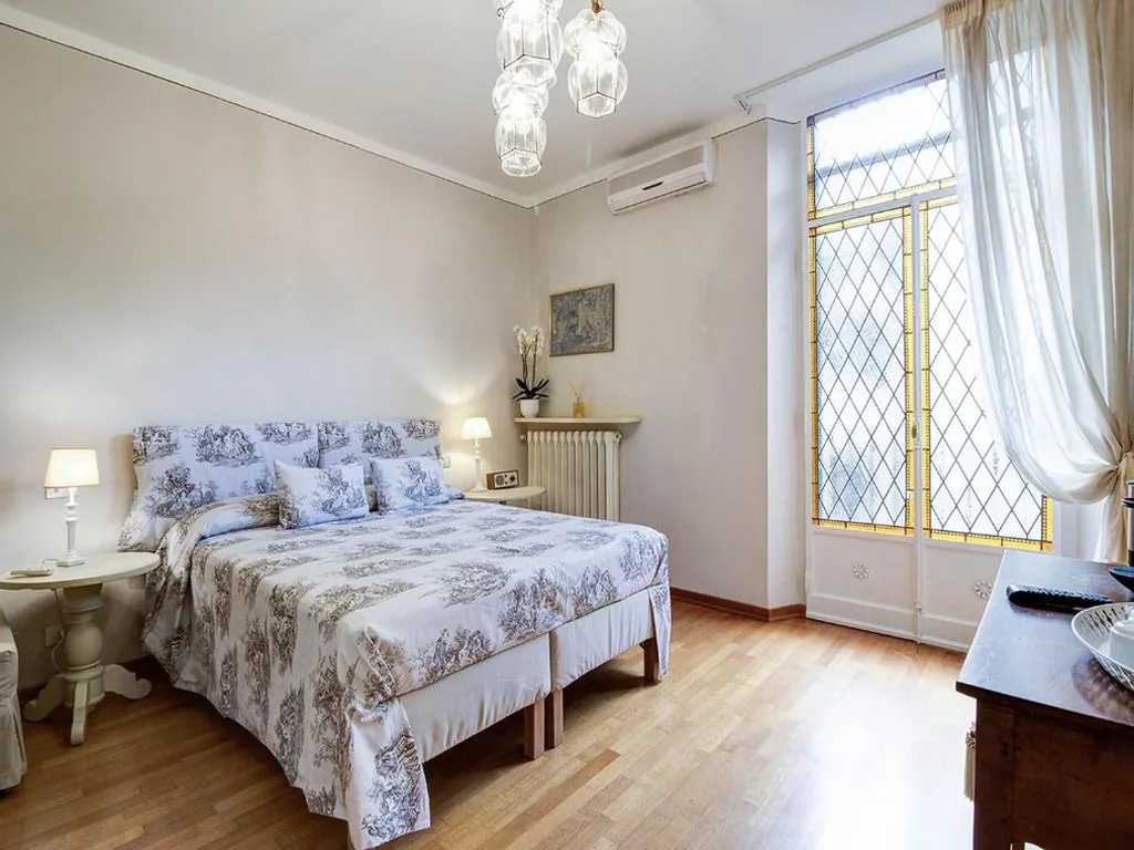 Superior Double or Twin Room with Balcony — Your Florence