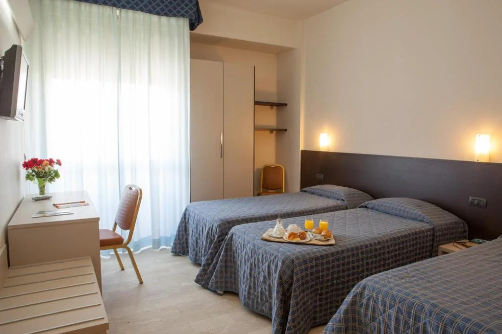 Camera Tripla — AUTO PARK Hotel
