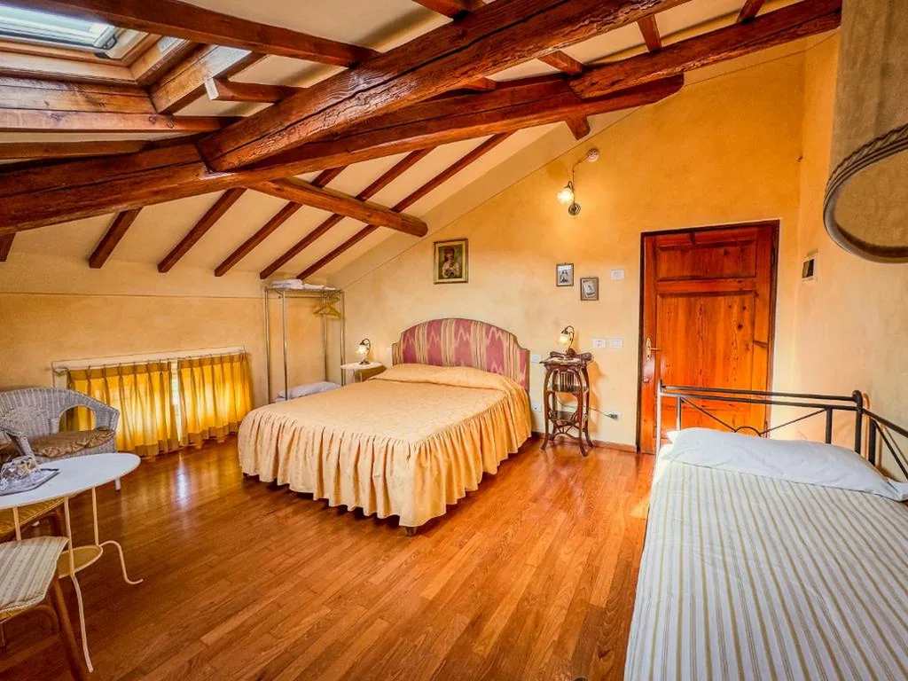 Budget Triple Room — Marta Guest House