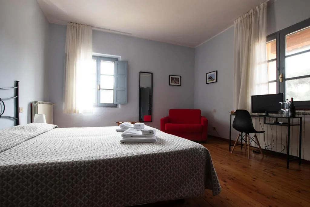 Triple Room — Casale La Sterpaia