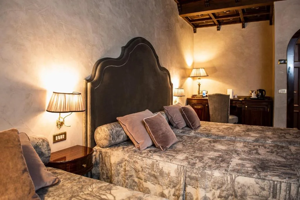 Classic Triple Room — Grand Hotel Baglioni