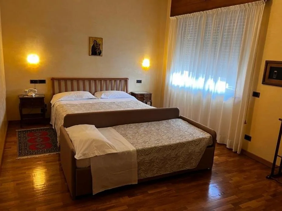 Camera Tripla Comfort — Grand Hotel Excelsior