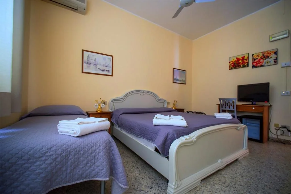 Camera Tripla Comfort — Hotel Sabatino